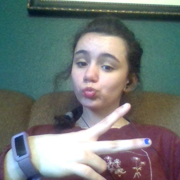 Meet your Posher, Isabell - Picture 4 of 8